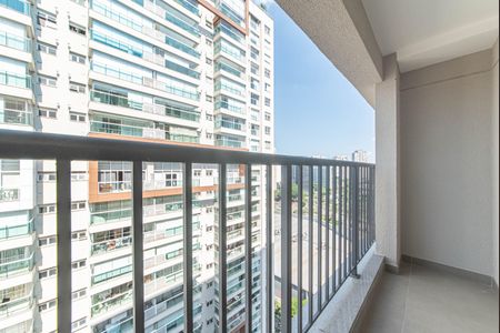 Varanda de kitnet/studio para alugar com 1 quarto, 24m² em Vila Cordeiro, São Paulo