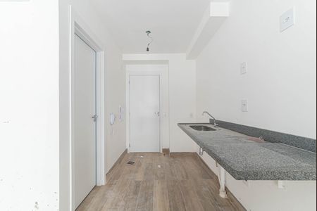 Cozinha de kitnet/studio para alugar com 1 quarto, 24m² em Vila Cordeiro, São Paulo