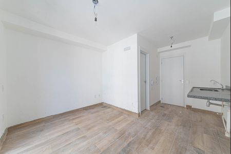 Quarto de kitnet/studio para alugar com 1 quarto, 24m² em Vila Cordeiro, São Paulo