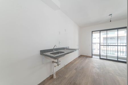 Cozinha de kitnet/studio para alugar com 1 quarto, 24m² em Vila Cordeiro, São Paulo
