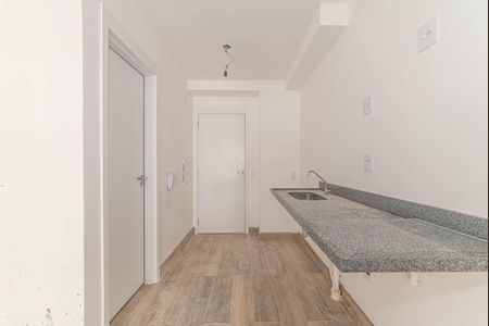 Cozinha de apartamento à venda com 1 quarto, 24m² em Vila Cordeiro, São Paulo