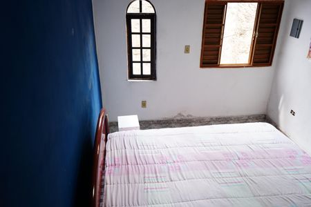 Casa à venda com 198m², 5 quartos e 3 vagasSuíte 2
