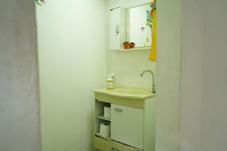 Casa à venda com 198m², 5 quartos e 3 vagasBanheiro