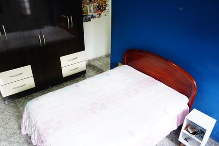 Casa à venda com 198m², 5 quartos e 3 vagasSuíte 2
