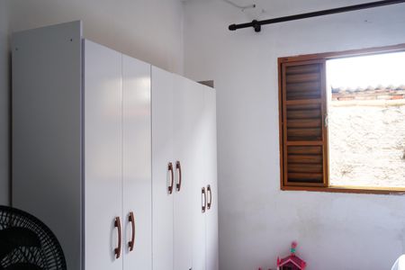 Casa à venda com 198m², 5 quartos e 3 vagasQuarto 2