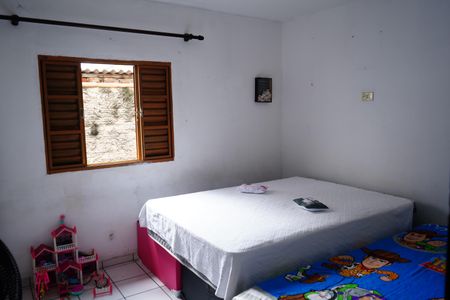 Casa à venda com 198m², 5 quartos e 3 vagasQuarto 2