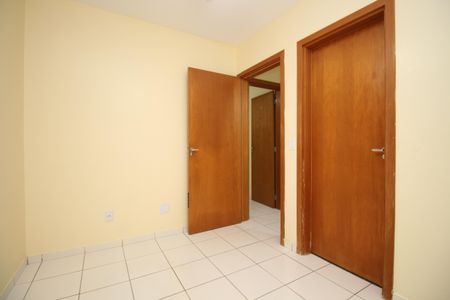 Suíte de apartamento para alugar com 2 quartos, 47m² em Qs 303, Brasília