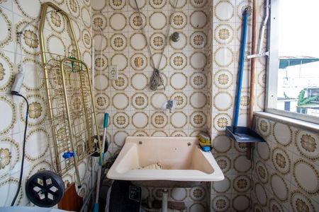 Apartamento à venda com 78m², 2 quartos e 1 vagaÁrea de Serviço