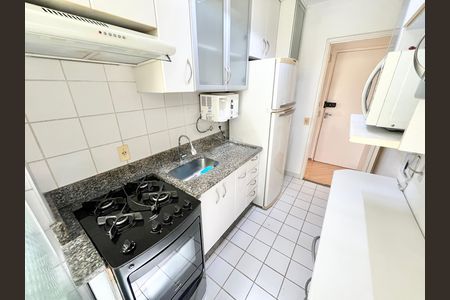 Apartamento à venda com 80m², 3 quartos e 1 vaga Apartamento à venda com 80m², 3 quartos e 1 vagaCozinha