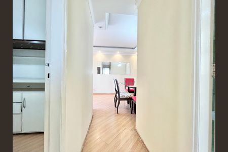 Apartamento à venda com 80m², 3 quartos e 1 vaga Apartamento à venda com 80m², 3 quartos e 1 vagaCorredor