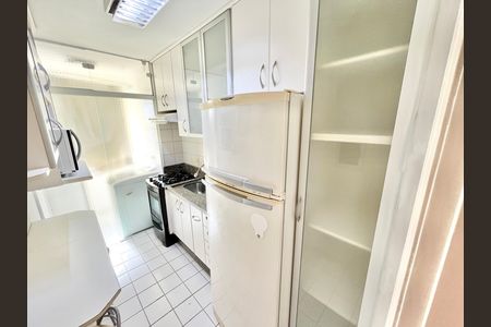 Apartamento à venda com 80m², 3 quartos e 1 vaga Apartamento à venda com 80m², 3 quartos e 1 vagaCozinha
