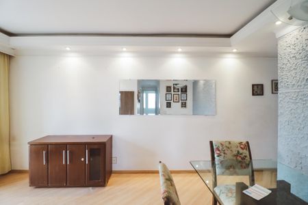 Apartamento para alugar com 80m², 3 quartos e 1 vagaSala