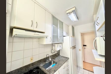Apartamento à venda com 80m², 3 quartos e 1 vaga Apartamento à venda com 80m², 3 quartos e 1 vagaCozinha