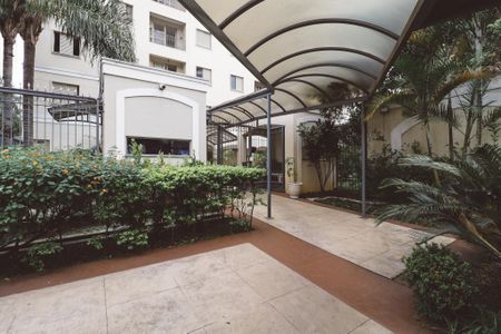 Apartamento para alugar com 80m², 3 quartos e 1 vagaEntrada