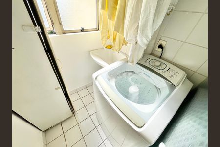 Apartamento à venda com 80m², 3 quartos e 1 vaga Apartamento à venda com 80m², 3 quartos e 1 vagaÁrea de Serviço