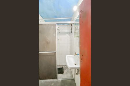 Casa à venda com 97m², 2 quartos e 2 vagasBanheiro