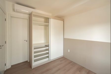 Apartamento para alugar com 65m², 2 quartos e 1 vagaSuíte