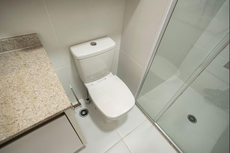 Apartamento para alugar com 65m², 2 quartos e 1 vagaBanheiro da Suíte