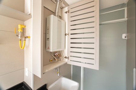 Apartamento para alugar com 65m², 2 quartos e 1 vagaÁrea de Serviço