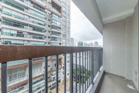 Varanda de kitnet/studio à venda com 1 quarto, 24m² em Vila Cordeiro, São Paulo