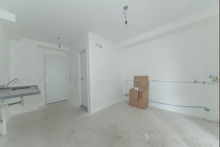 Quarto de kitnet/studio à venda com 1 quarto, 24m² em Vila Cordeiro, São Paulo