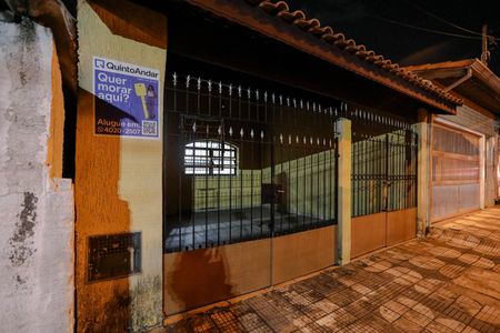 Casa para alugar com 134m², 3 quartos e 2 vagasFachada