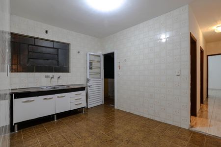 Casa para alugar com 134m², 3 quartos e 2 vagasCozinha