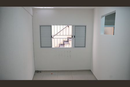 Quarto de casa de condomínio para alugar com 1 quarto, 25m² em Jardim Vila Galvao, Guarulhos