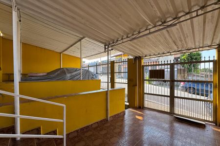 Casa para alugar com 208m², 2 quartos e 1 vaga Casa para alugar com 208m², 2 quartos e 1 vagaGaragem