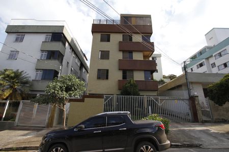Apartamento para alugar com 180m², 4 quartos e 2 vagasFachada