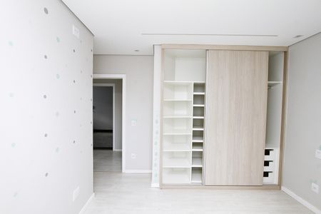 Apartamento para alugar com 180m², 4 quartos e 2 vagasQuarto 2