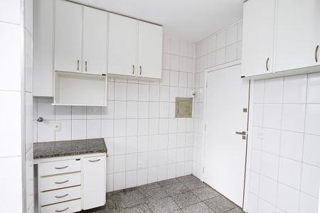 Apartamento para alugar com 180m², 4 quartos e 2 vagasCozinha