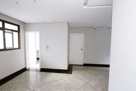 Apartamento para alugar com 180m², 4 quartos e 2 vagasSala