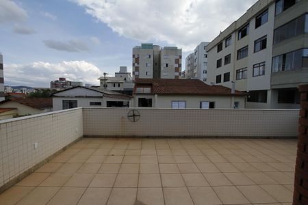 Apartamento para alugar com 180m², 4 quartos e 2 vagasCobertura