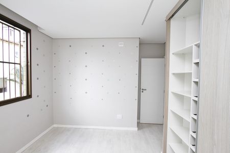 Apartamento para alugar com 180m², 4 quartos e 2 vagasQuarto 2