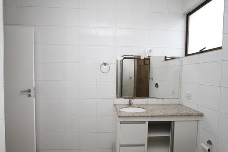 Apartamento para alugar com 180m², 4 quartos e 2 vagasbanheiro 4