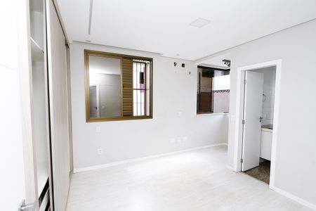 Apartamento para alugar com 180m², 4 quartos e 2 vagasQuarto 1 - Suíte