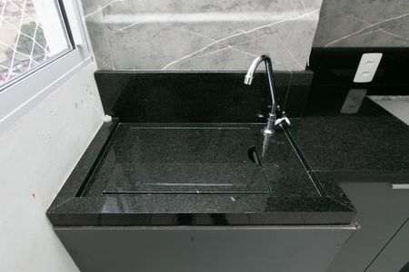 Apartamento para alugar com 47m², 2 quartos e sem vaga Apartamento para alugar com 47m², 2 quartos e sem vagaÁrea de Serviço - Tanque