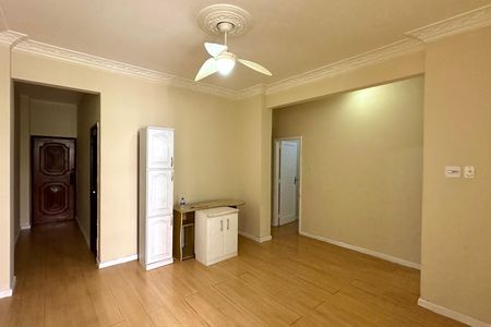 Apartamento para alugar com 3 quartos, 120m² em Copacabana, Rio de Janeiro