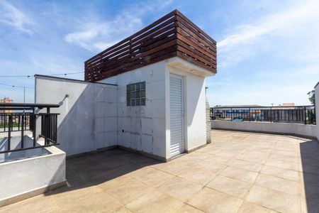 Casa de condomínio à venda com 102m², 3 quartos e 3 vagasVaranda