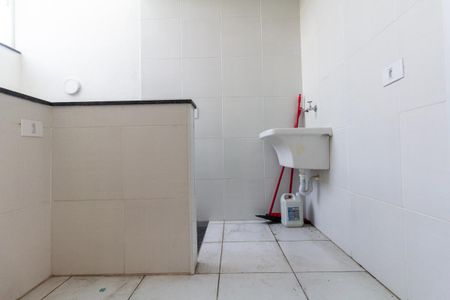 Casa de condomínio à venda com 102m², 3 quartos e 3 vagasÁrea de Serviço