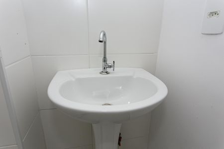 Apartamento à venda com 42m², 2 quartos e sem vagaBanheiro