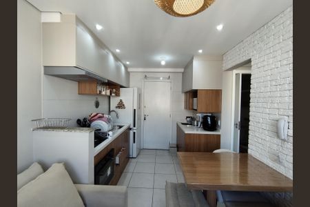 Apartamento à venda com 32m², 2 quartos e sem vaga Apartamento à venda com 32m², 2 quartos e sem vagaSala/Cozinha