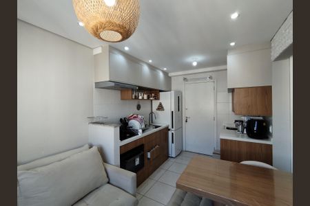 Apartamento à venda com 32m², 2 quartos e sem vaga Apartamento à venda com 32m², 2 quartos e sem vagaSala/Cozinha