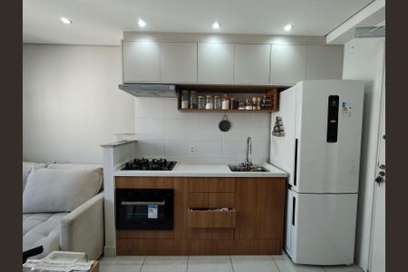 Apartamento à venda com 32m², 2 quartos e sem vaga Apartamento à venda com 32m², 2 quartos e sem vagaCozinha - Armários