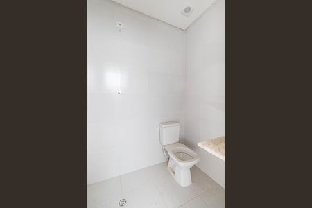 Casa de condomínio à venda com 102m², 3 quartos e 3 vagas Casa de condomínio à venda com 102m², 3 quartos e 3 vagasBanheiro