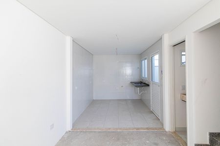 Casa de condomínio à venda com 102m², 3 quartos e 3 vagas Casa de condomínio à venda com 102m², 3 quartos e 3 vagasSala e Cozinha