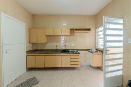 Apartamento para alugar com 109m², 4 quartos e 1 vaga