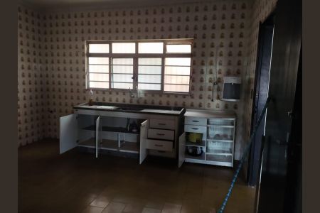 Casa à venda com 210m², 3 quartos e 4 vagas Casa à venda com 210m², 3 quartos e 4 vagasFoto 24