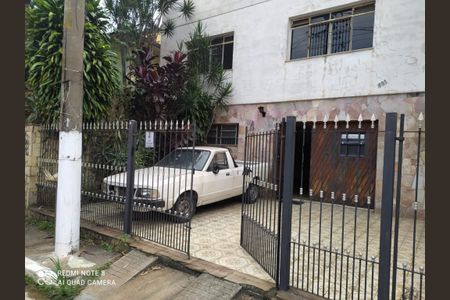 Casa à venda com 210m², 3 quartos e 4 vagas Casa à venda com 210m², 3 quartos e 4 vagasFoto 02